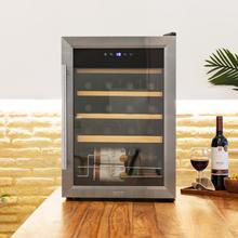 Bolero GrandSommelier 2050 Inox Compressor Weinkühlschrank mit Edelstahltür und -griff, 20 Flaschen Fassungsvermögen, mit Kompressor-Kühlsystem, einstellbarer Temperatur zwischen 5-18ºC und Touch-Bedienfeld.