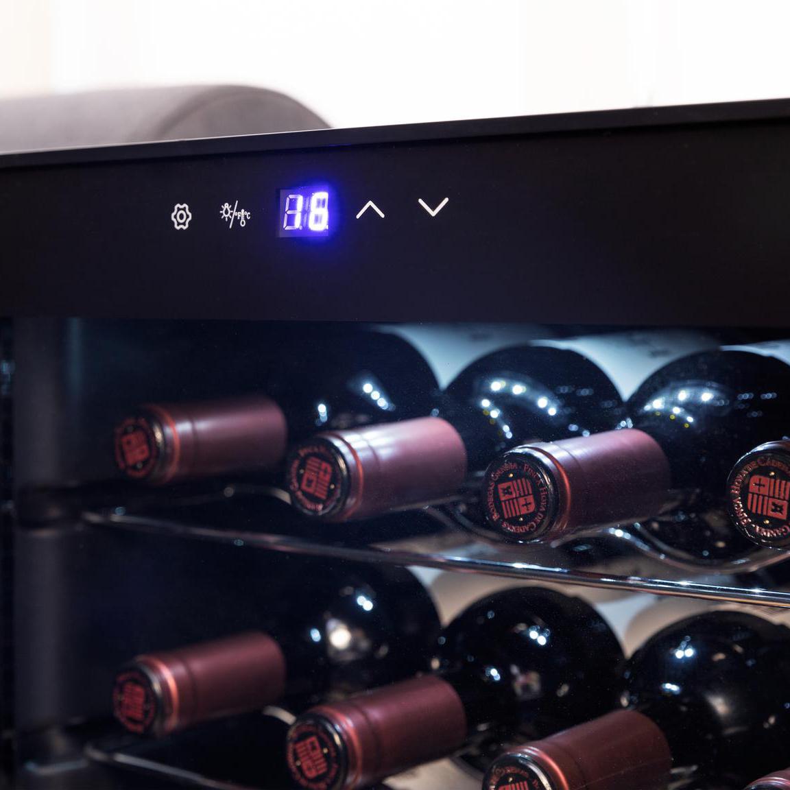 Bolero GrandSommelier 2450 Black Compressor