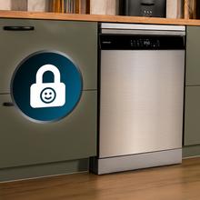 Bolero Aguazero 6800 Inox A Lavavajillas diseñado para 14 cubiertos, con Clase A y el avanzado Motor Inverter Plus Duo. Disfruta de 8 programas versátiles, incluyendo Smart ProWash  y SteamMax, junto con el BlueWater System. Optimiza cada ciclo con Eco FlexWash y Comfort Wash, mientras el filtro antibacteriano y el programa AutoClean mantienen la higiene. La tecnología Dual Zone Wash, la función Half Load y la comodidad del Delay Start hacen una experiencia superior.