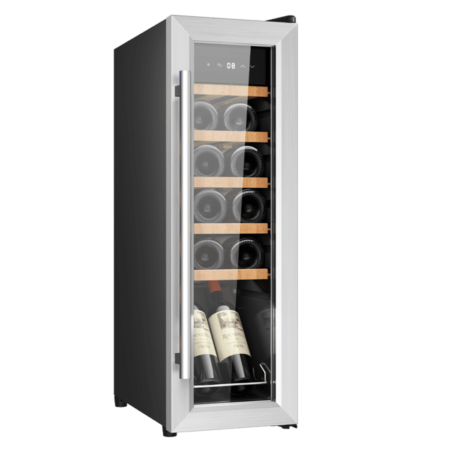 Bolero GrandSommelier 1250 CoolWood Compressor Cantinetta frigo a libera installazione, capacità di 12 bottiglie, regolazione della temperatura 8-18ºC, larghezza 25 cm e altezza 79,5 cm, ripiani in legno, display touch e illuminazione interna a LED.