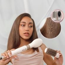 CeramicCare 14in1 AirGlisse Champagne Moldeador multifunción 14 en 1 con tecnología Coanda que moldea, riza, peina, seca y elimina el efecto frizz. Con 3 velocidades, 3 temperaturas, y control inteligente del calor. Motor digital 1400 W de potencia y 110000 rpm. Cabezales con revestimiento de cerámica y keratina.