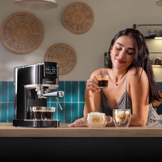 Cafelizzia ColdBrew Machine à café expresso et cappuccino, café à froid, avec 20 bar et buse vapeur réglable.