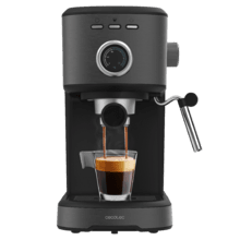 Power Espresso 20 Pecan Steel Cafetera express digital, con 20 bares y vaporizador orientable.