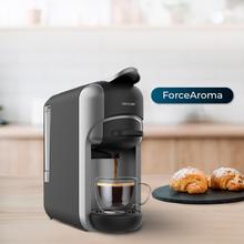 FreeStyle Compact Macchina per espresso compatta, 3 in 1. Adatta per caffè macinato, Dolce Gusto e Nespresso.