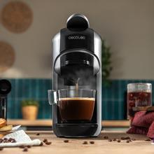 FreeStyle Compact Sehr kompakte 3-in-1-Espressomaschine. Geeignet für gemahlenen Kaffee, Dolce Gusto und Nespresso.