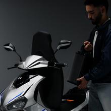 Cecotec Shark RS (Antracita/Rojo) Con una potencia máxima de 5760W y hasta 110km de autonomía.Disponible en dos colores, combina rendimiento y dinamismo.L3eB (Equivalente a 125cc)