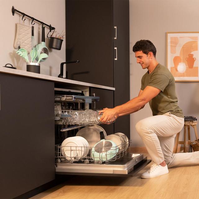 Bolero Aguazero 8001 Full BI B Lavavajillas integrable de 14 cubiertos, Clase B, Motor Inverter Plus, 8 programas, 3ª bandeja, O2 Dry, Dry+, Splash 360, AutoClean, Filtro Antibacteriano y Touch Control.