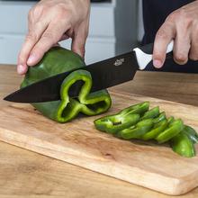 Set mit 6 hochwertigen Küchenmessern. Professionelles Messer-Set mit schweizerischem Style. Schwarze und weiße Farbe. Swiss-Chef (Schwarz)