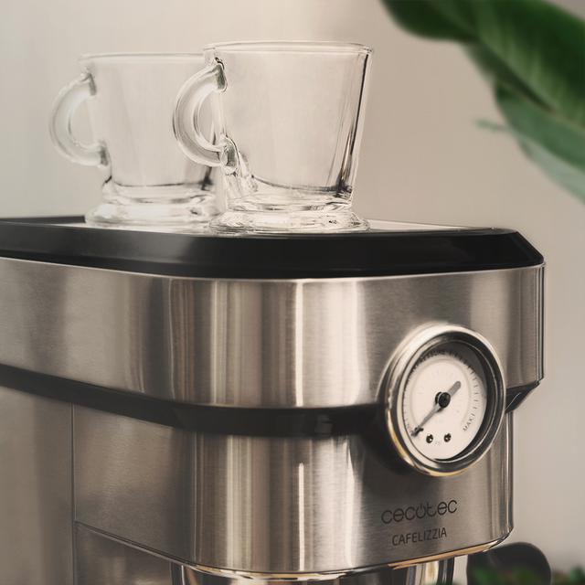 Macchina da caffè express Cafelizzia 790 Steel Pro. Acciaio inossidabile, Sistema Thermoblock, 20 bar, Modalità Auto per 1 e 2 Caffè, montalatte orientabile, condotto d’acqua per infusi