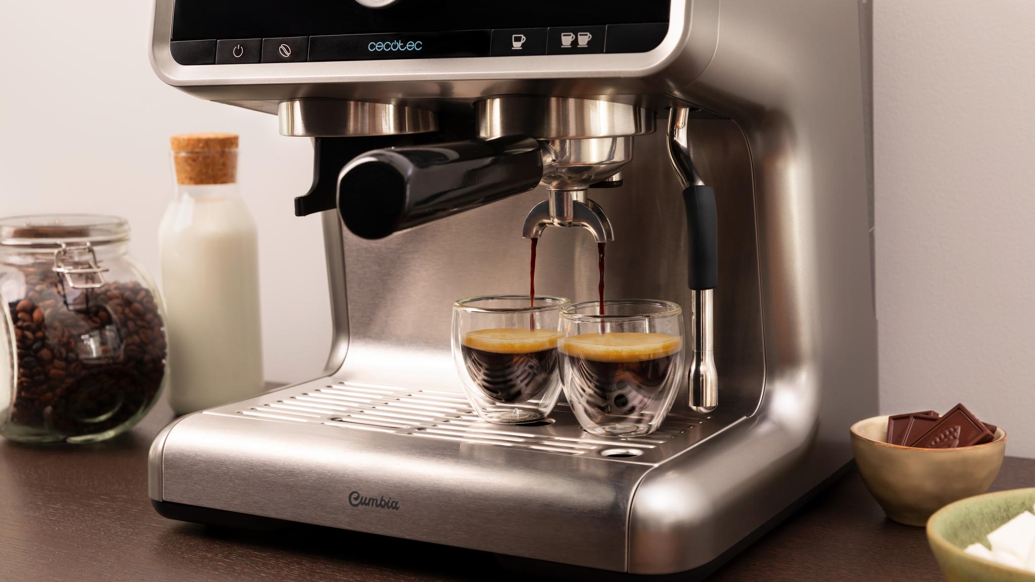 Machine à café expresso avec un moulin, 20 bars et Thermoblock.