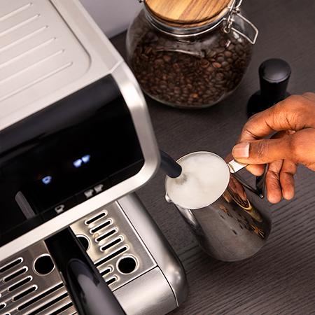 Power Espresso 20 Barista Cream. Cafetera Express con Brazo con Doble Salida con 1550 W, 20 Bares, Depósito de Café en Grano 250g, Molinillo con 30 Niveles, Thermoblock, Depósito de Agua 2,5 L