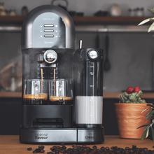 Halbautomatische Kaffeemaschine Power Instant-ccino 20 Chic Serie Nera. für gemahlenen Kaffee und Kapseln, 20 Riegel, Milchtank 0.7ml, Wassertank 1.7L, 1470W