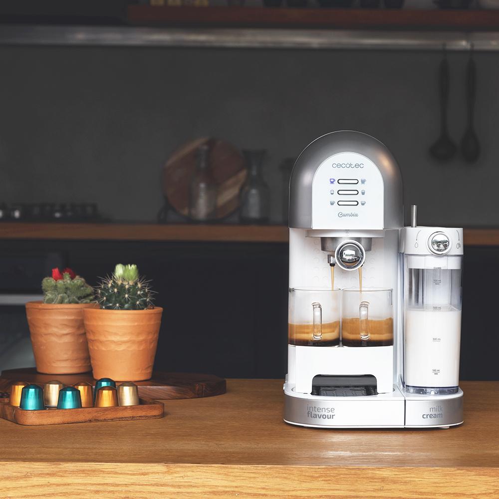 Machine à café semi-automatique Power Instant-ccino 20 Chic Série Bianca pour café moulu et dosettes, avec 20 bars, réservoir de lait de 0,7 ml, réservoir d'eau d'1,7 L et 1470 W.