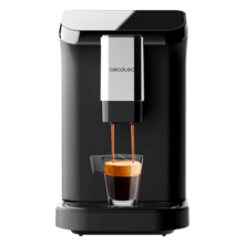 Cremmaet Macchia Black Macchina da caffè mega-automatica compatta con 19 bar e sistema Thermoblock.