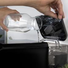 Cremmaet Macchia Black Kompakte, superautomatische Kaffeemaschine mit 19 bar und Thermoblock-System.