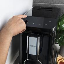 Cremmaet Macchia Black Máquina de café superautomática compacta de 19 bar com sistema Thermoblock.