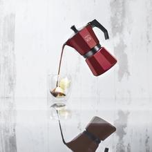 Caffettiera Mokclassic 300 Garnet. In alluminio pressofuso, ideale per differenti tipi di cucine, per 3 tazze di caffè.