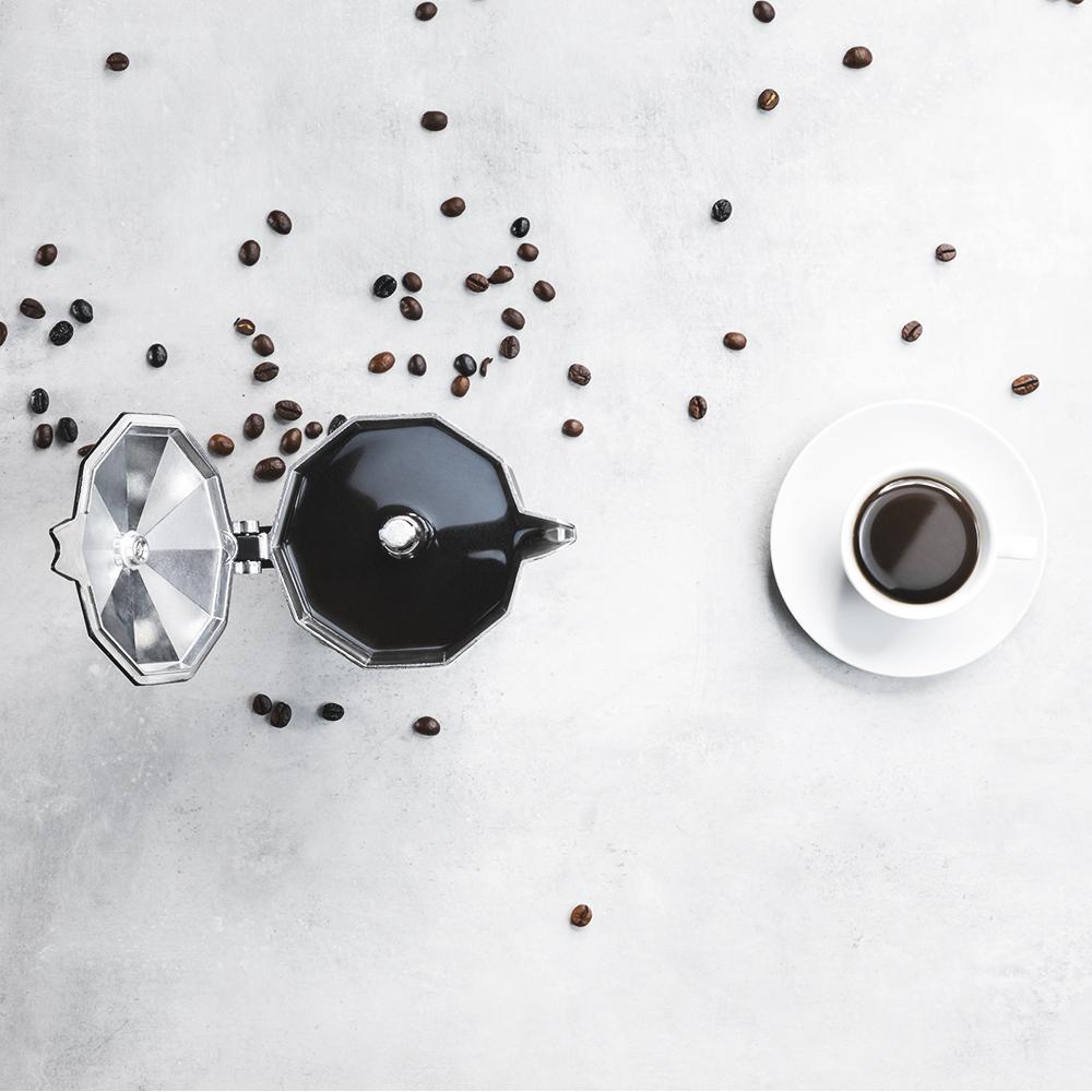 Vista superior de la cafetera CECOTEC Cumbia MokClassic 600 Black abierta