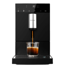 Cremmaet Compact Macchina da caffè superautomatica compatta con 19 bar e sistema Thermoblock.