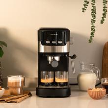 Power Espresso 20 Pecan Cafetera espresso con 20 bares con vaporizador.