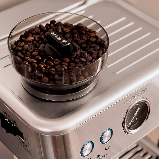 Caffettiera Power Espresso 20 Barista Maestro Barista con 20 bar, manometro e 2 blocchi termici.