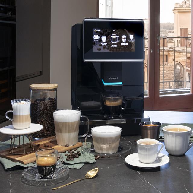 Cremmaet Touch OCS 19-Bar-Touch-Screen-Kaffeevollautomat mit Thermoblock-System.