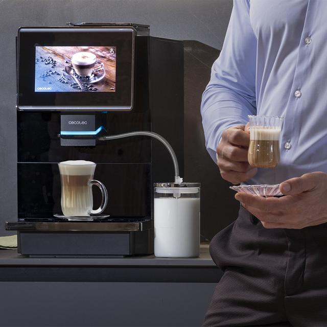 Cremmaet Touch OCS Máquina de café superautomática compacta com 19 bares e Thermoblock.