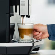 Cremmaet Tempo Caffettiera superautomatica con schermo TFT da 7".