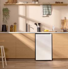 Bolero CoolMarket TF 87 White Congelador vertical sobremesa blanco de 83,6 cm de alto y 50,6 cm de ancho con gran capacidad de 87L y clase energética E.