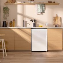 Bolero CoolMarket TF 97 White Congelador vertical sobremesa blanco de 83,5 cm de alto y 55,1 cm de ancho con gran capacidad de 97L y clase energética E.