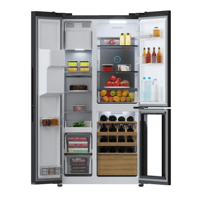 Bolero CoolMarket TDW 529 WID Black Glass E Geladeira 3 portas de vidro preto com adega e máquina de gelo, 183 cm de altura, 91,1 cm de largura e 70,6 cm de profundidade, capacidade 529L, compressor Inverter Plus, Total No Frost, classe energética E. Além disso, Possui diversos modos como Fast Cooling e Fast Freezing, além de sistemas como MultiAirFlow, Metal Cooling e modo férias.