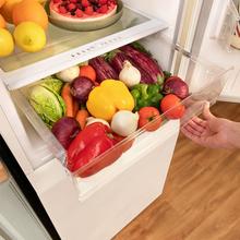 Bolero CoolMarket Combi 290 White Frigorífico combi blanco de 185cm alto y 59,5cm de ancho con 290 litros de capacidad, total nofrost, clase E y 1 cajón para los productos fresco, adaptándose a todos sus necesidades.
