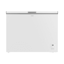 Bolero CoolMarket Chest 254 White E Congelador horizontal branco, 83,5cm de altura e 104cm de largura, com capacidade de 254 L, compressor Inverter Plus, conversível em refrigerador, classe energética E e com modo Fast Freezing