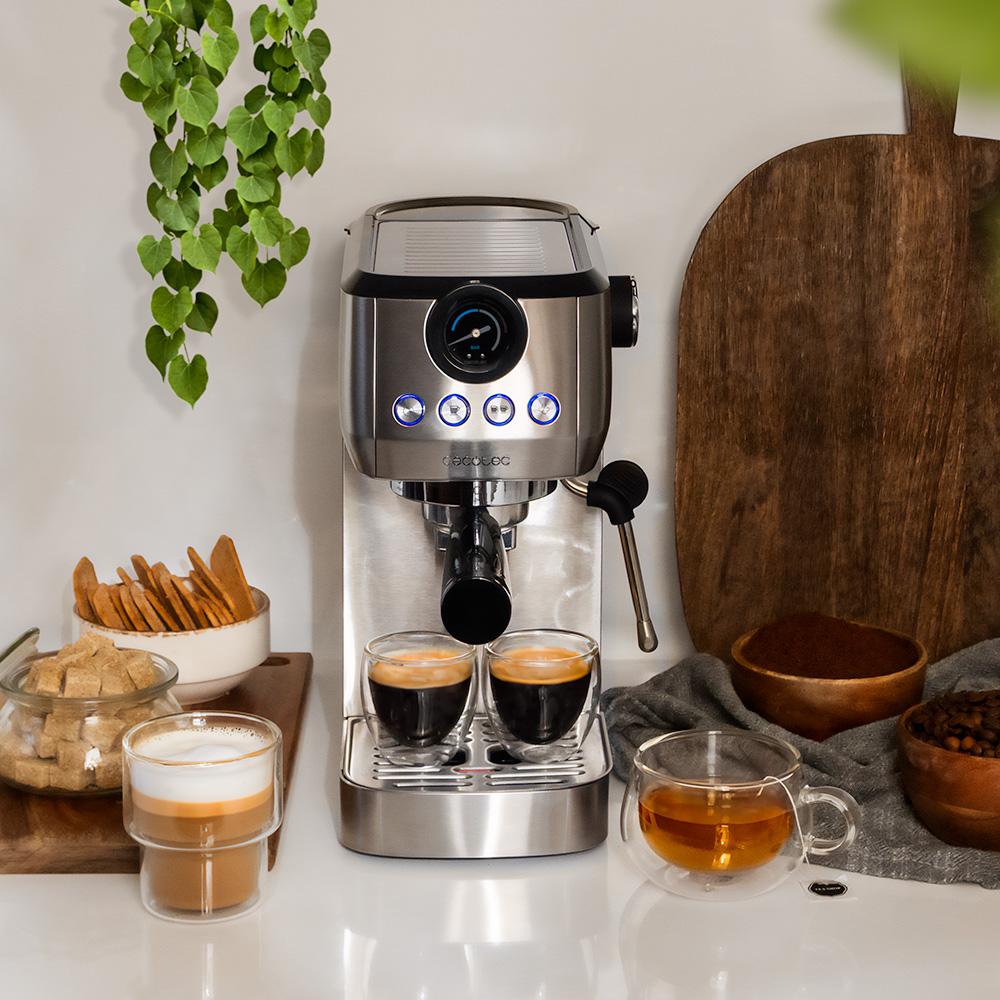 Cecotec Macchina del caffè Power Espresso 20 Professionale. Capàcità 1,5 L,  20 bar, doppia uscita, vaporizzatore, acciaio inossidabile, scaldatazze,  850 W : : Casa e cucina