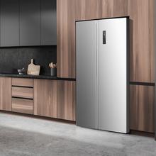 Réfrigérateur américain Side by Side Bolero CoolMarket SBS 562 Inox E en acier inoxydable, de 177 cm de haut et 91,2 cm de large, d'une capacité de 562 L, Total No Frost, avec compresseur Inverter Plus et système Multi AirFlow. De plus, il dispose des modes Refroidissement Rapide et Congélation Rapide.