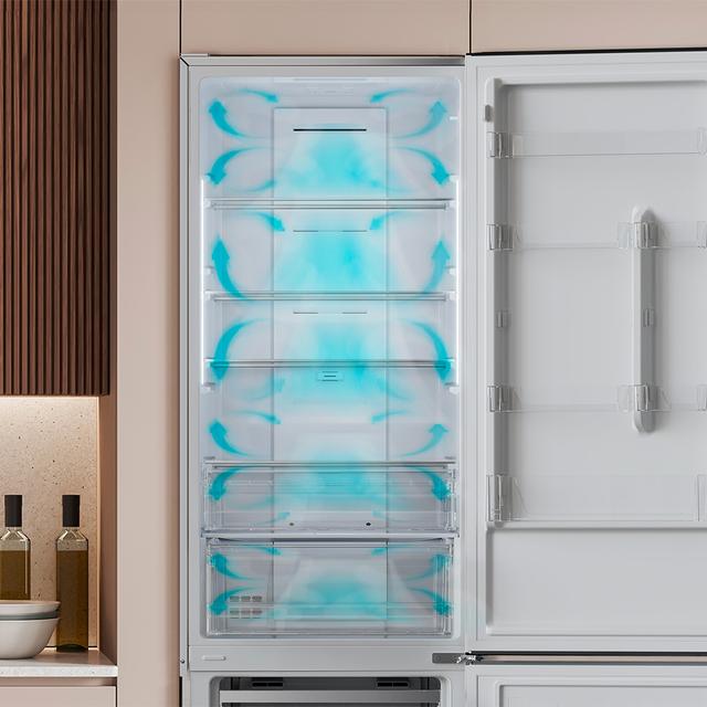 Bolero CoolMarket Combi 356 White Glass E Frigorífico combi cristal blanco, 200cm alto y 59,5 cm ancho, capacidad 356L, Total No Frost, clase energética E. Además, cuenta con distintos modos como Fast Cooling y Fast Freezing, así como sistemas como MultiAirFlow y modo vacaciones.