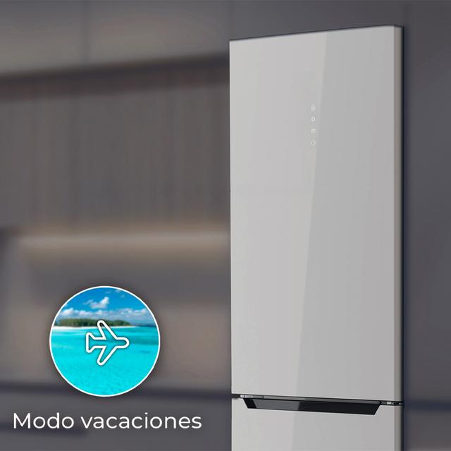 Bolero CoolMarket Combi 356 White Glass E Frigorífico combi cristal blanco, 200cm alto y 59,5 cm ancho, capacidad 356L, Total No Frost, clase energética E. Además, cuenta con distintos modos como Fast Cooling y Fast Freezing, así como sistemas como MultiAirFlow y modo vacaciones.