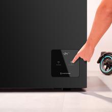 Bolero CoolMarket Chest 142 Black E Congelador horizontal negro, 83,5cm alto y 63,5cm ancho, con 142 L de capacidad, compresor Inverter Plus, conversible a frigorífico, clase energética E y con modo Fast Freezing