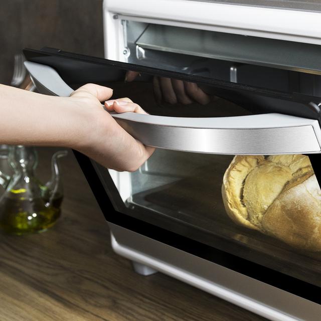 Bake&Toast 790 - Fornetto elettrico, cpacità di 46 litri, 2000 W, 12 modalità, temperatura fino 230ºC e Tempo fino a 60 Minuti, include accessorio, spiedo con pinze