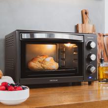 Mini-four multifonction de 24 L Bake&Toast 2400 Black. 1500 W, 3 modes de chaleur, minuterie, température réglable, porte avec double verre et finitions en acier inoxydable.