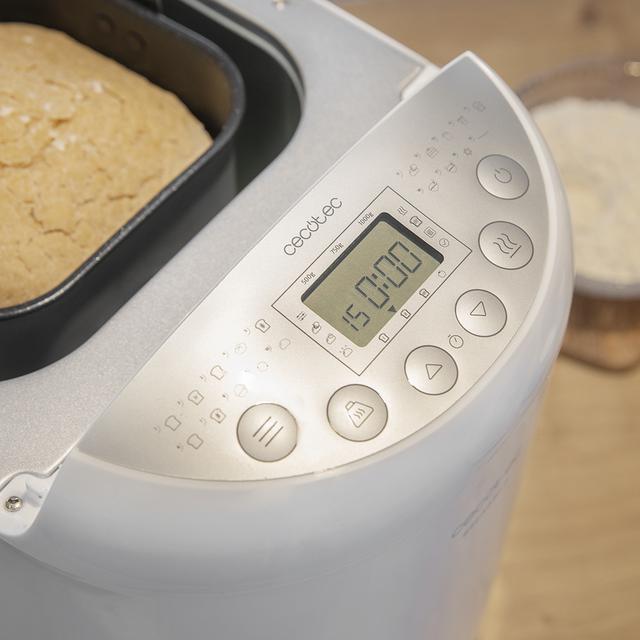 Machine à pain Bread&Co 1000 Delicious. 1 kg, 19 programmes, 15 heures programmables, cuve qui convient pour un nettoyage au lave-vaisselle et livre de recettes
