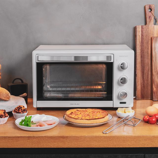 Horno de sobremesa 24 L Bake&Toast 2400 White. 1500 W, 3 modalità di riscaldamento, Timer, Temperatura regolabile, sportello a doppio vetro, finiture in Acciaio laccato