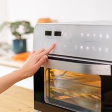 Bake&Fry 2500 Touch Weißer Heißluftfritteusen-Backofen. 1800 W, Fassungsvermögen 25 L, Konvektion, Touchscreen, 12 voreingestellte Funktionen, Timer, Weiß