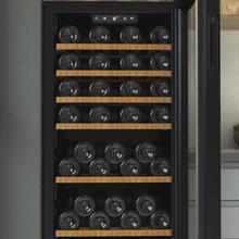 Bolero GrandSommelier B98 Black Vinoteca de 98 botellas de capacidad con sistema compresor de enfriamiento,  que garantiza un alto rendimiento. Temperatura regulable y luz LED interior.