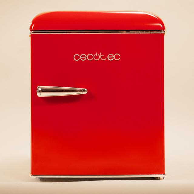 Bolero CoolMarket TT Origin 45 Red E Mini frigorífico retro sobremesa rojo de 55cm de alto y 44,7cm de ancho con capacidad de 45L, clase energética E, Icebox y tirador cromado.