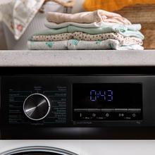 Bolero DressCode 9500 Inverter A Lavadora de carga frontal  de 9 Kg blanca, 1400 rpm, Motor Inverter Plus, SteamMax, Drum Clean, Allergy Care, Pearl Drum, Delay Start, Stop&Go, display LED y acabados cromados, programa ECO y KidLock