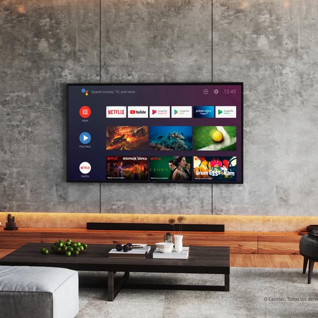TV LED de 43" com resolução Full 4K HUD, sistema operativo Android TV 11, Google Voice Assitant e Chromecast.