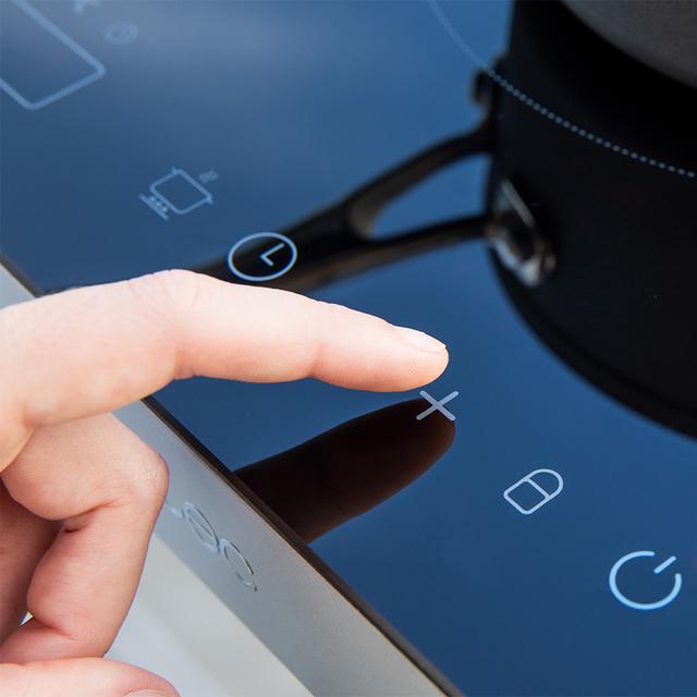 Piano cottura a induzione Full Magma Double Digital con vetro di sicurezza, touch e controllo programmabile