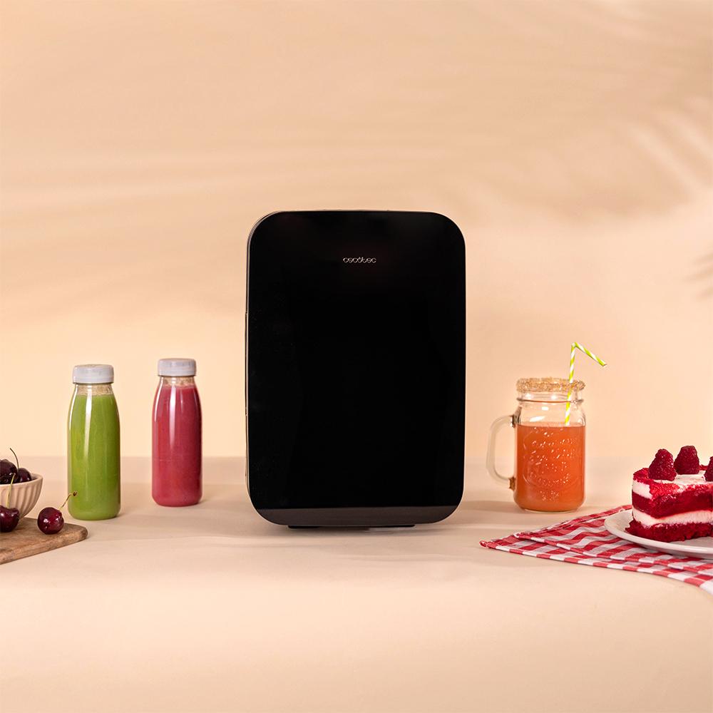 Mini frigorífico Cecotec Bolero MiniCooling 6L Bahamas Negro con bebidas