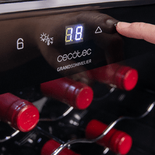 Bolero GrandSommelier 34030 Black Compressor Wine cooler with 34-bottle capacity and compressor cooling system for high performance. Température réglable et éclairage intérieur LED.